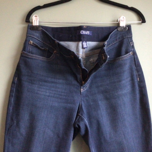 Ladies stretch skinny jeans. Sz 10P 26” inseam 9.5”rise - Picture 2 of 9